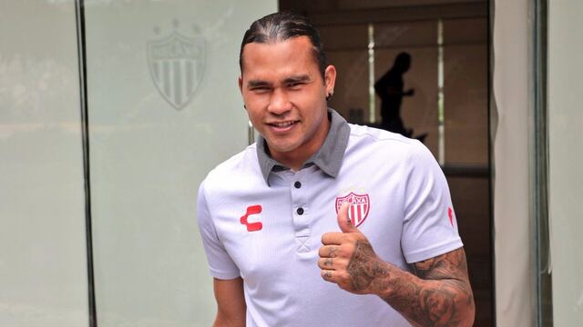 ‘Gullit’ Peña  con el Necaxa.