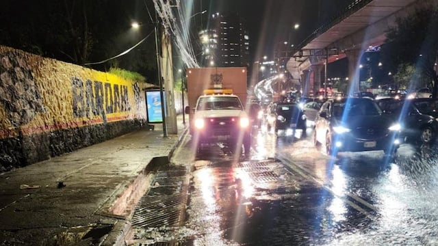 Noche de lluvia el 22 de agosto de 2025 en CDMX