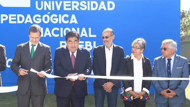 Miguel Barbosa y Esteban Moctezuma.