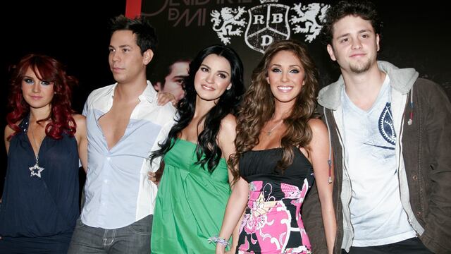 Dulce María, Anahí, Alfonso Herrera, Maite Perroni, Christopher Uckermann y Christian Chávez