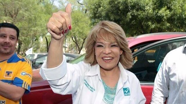 Mirna Isabel Saldívar, quien busca sustituir a la senadora fallecida.