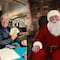 Ricardo Salinas Pliego regresa de Qatar y presume su posada navideña con Santa Claus