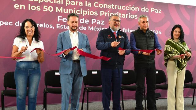 Horacio Duarte inaugura Feria de la Paz en Ecatepec