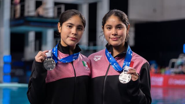 Hermanas Lía y Mía Cueva ganan medalla de plata en el Mundial de Clavados