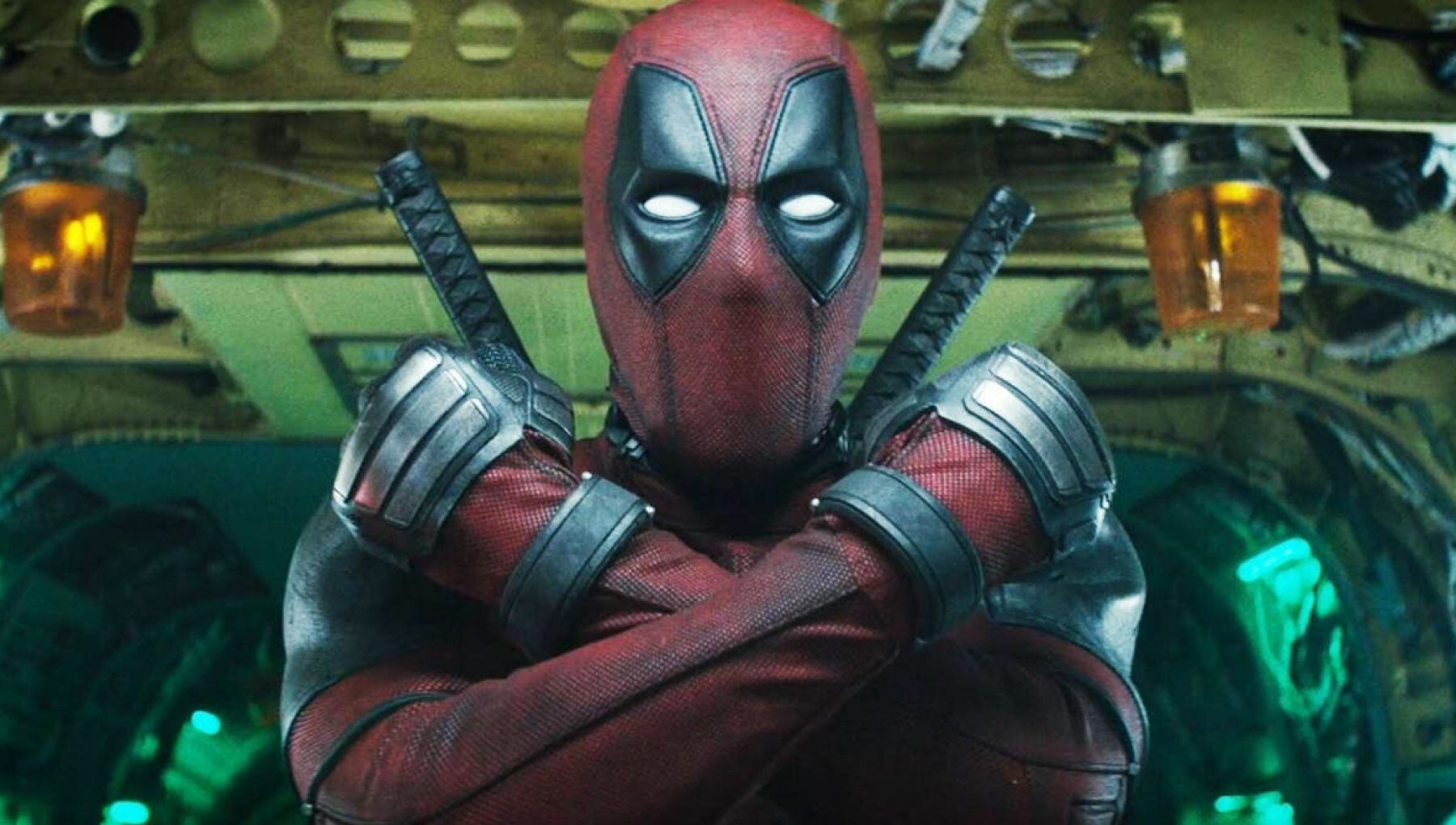 Fotos do set de Deadpool 3 mostram logo da Fox destruído e mais Wolverine