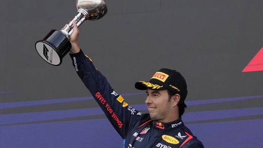 ¿Checo Pérez fuera de Red Bull? La foto que confirmaría cuál será su futuro en la F1