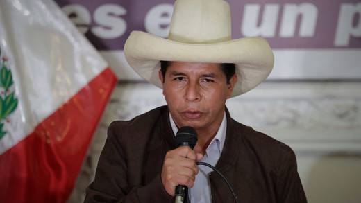¿Qué está pasando en Perú? Pedro Castillo fue destituido; simpatizantes del mandatario se manifiestan.